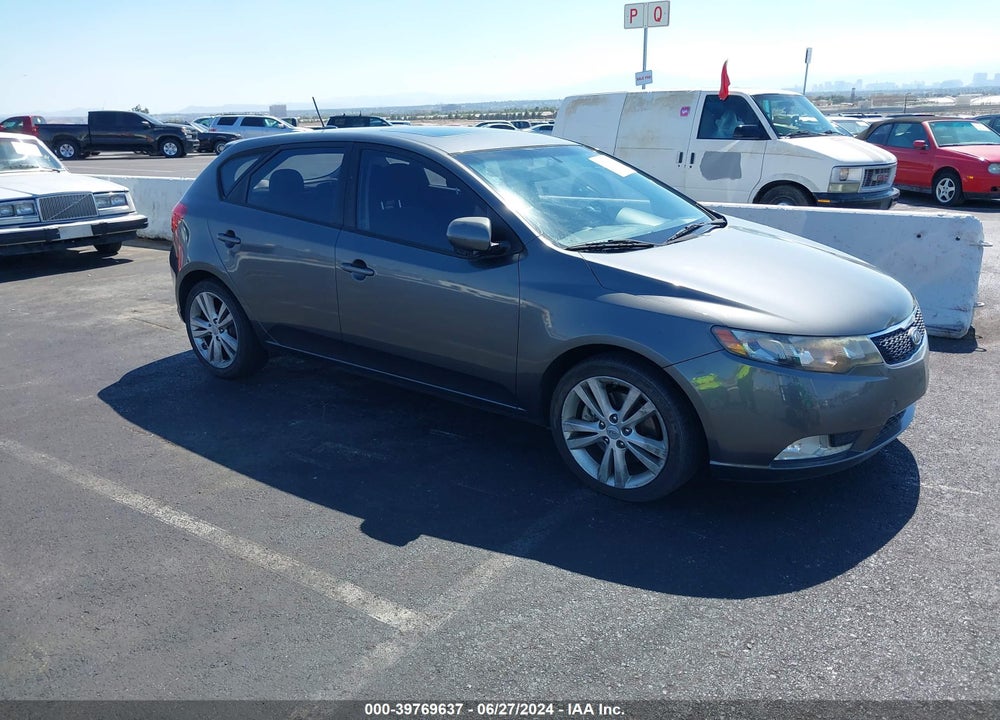 2013 KIA FORTE SX VIN: KNAFW5A38D5693033