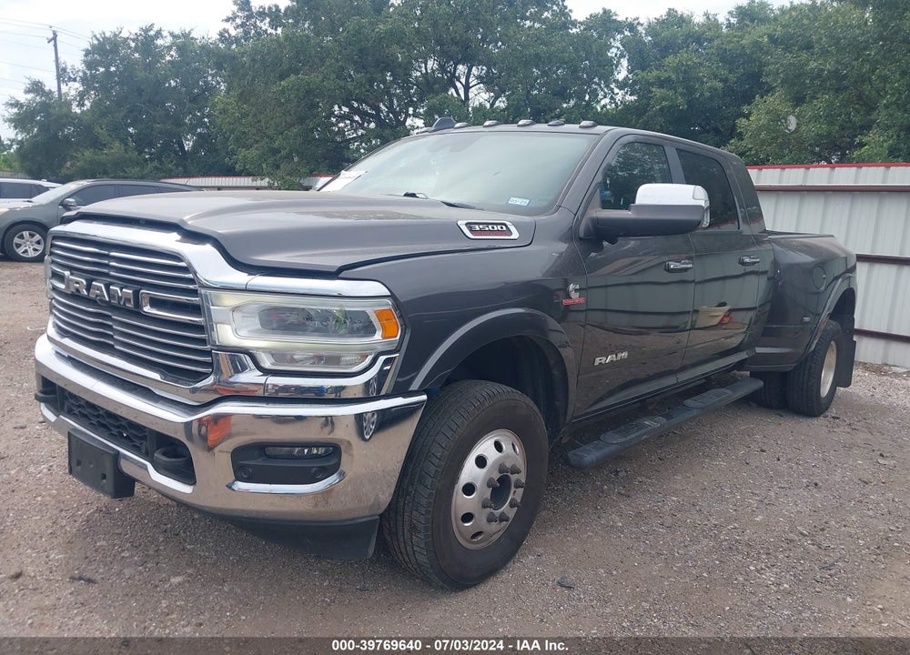 2019 RAM 3500 LAIE MEGA CAB 4X4 6'4 BOX VIN: 3C63RRML0KG536898