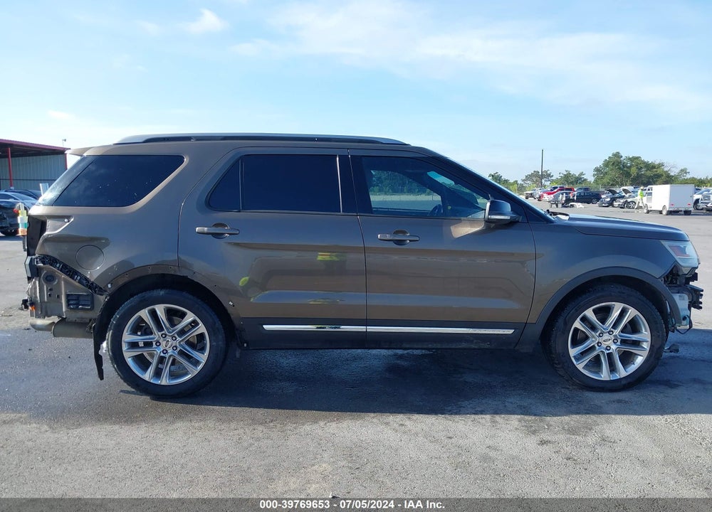 2016 FORD EXPLORER XLT VIN: 1FM5K7D88GGB11269