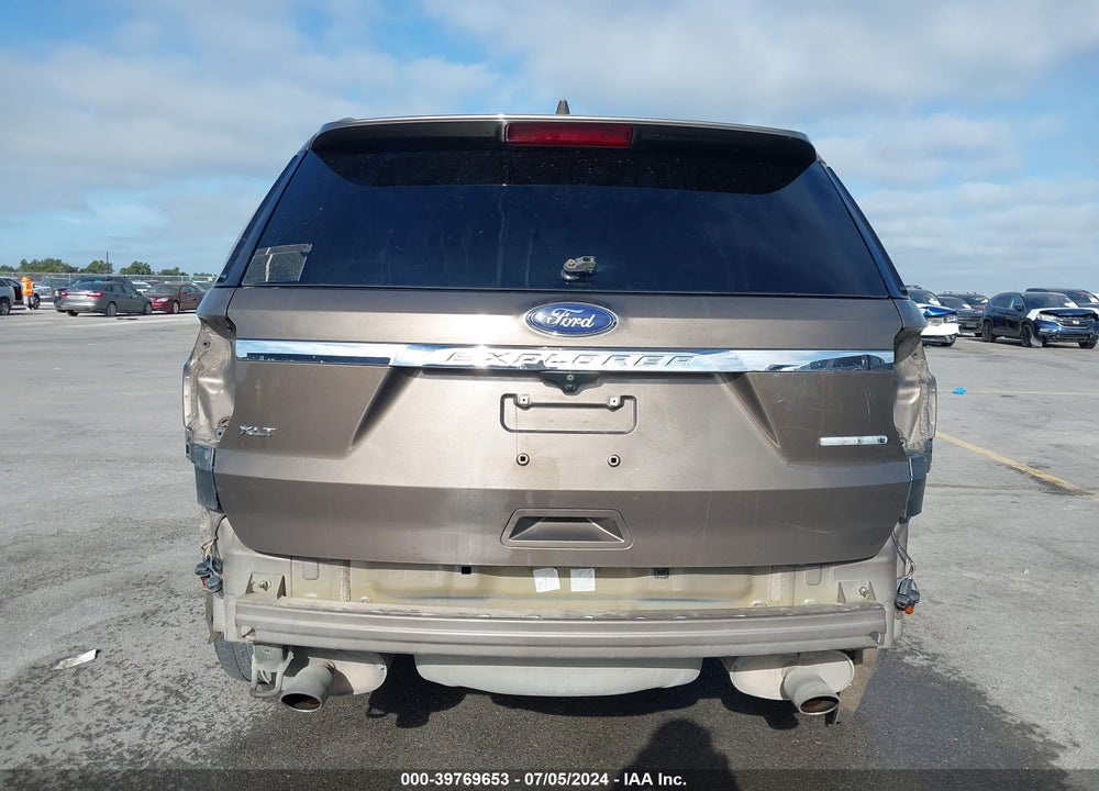 2016 FORD EXPLORER XLT VIN: 1FM5K7D88GGB11269