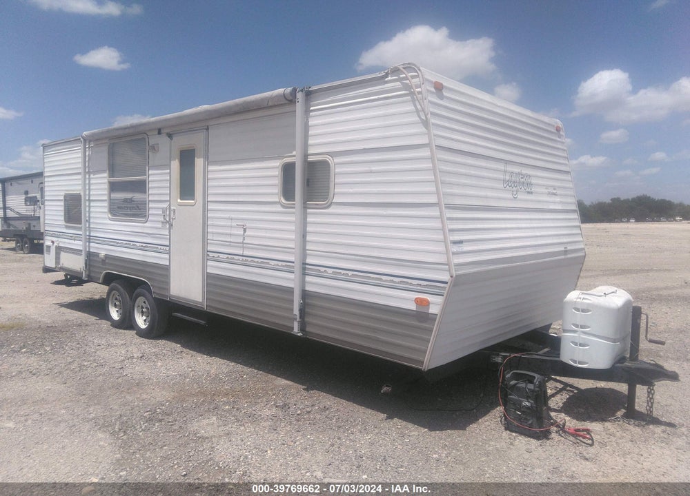 2006 SKYLINE LAYTON VIN: 1SE200L276C000163