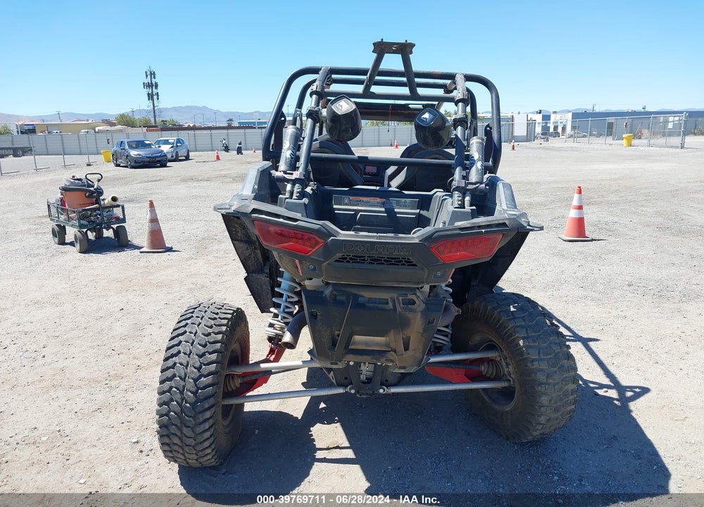 2017 POLARIS RZR XP 4 TURBO EPS VIN: 3NSVFE924HF798746