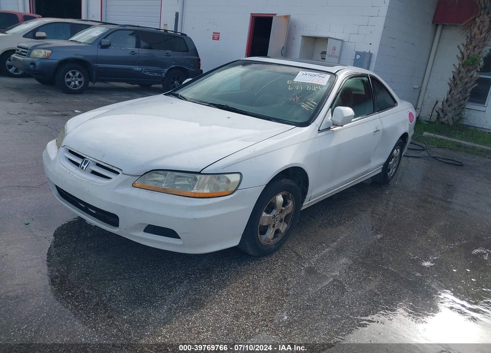 2001 HONDA ACCORD 2.3 EX VIN: 1HGCG325X1A020823