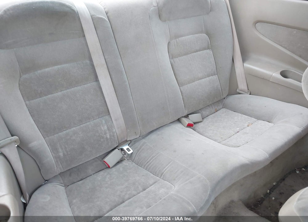 2001 HONDA ACCORD 2.3 EX VIN: 1HGCG325X1A020823