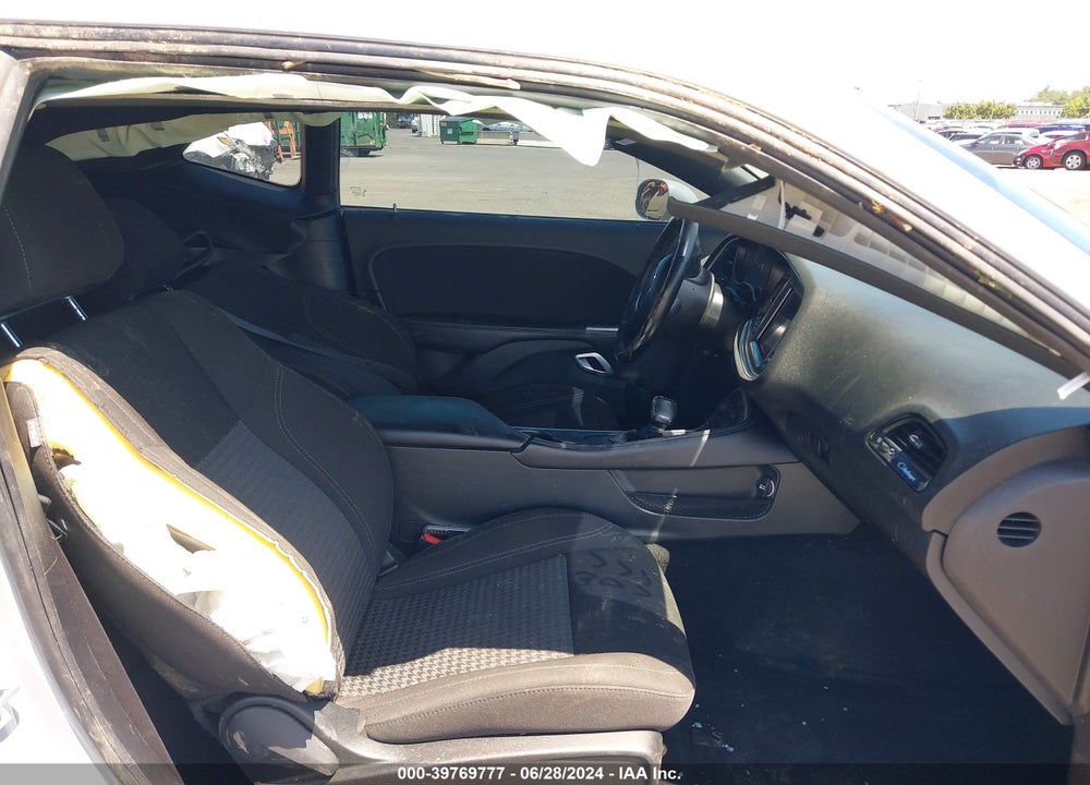 2020 DODGE CHALLENGER SXT VIN: 2C3CDZAG5LH247214