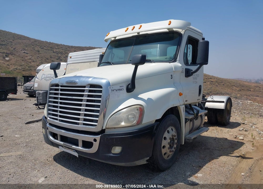 2012 FREIGHTLINER CASCADIA 125 VIN: 1FUBGDDV2CSBD7023