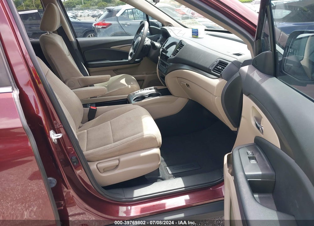 2021 HONDA PILOT 2WD EX VIN: 5FNYF5H34MB019588