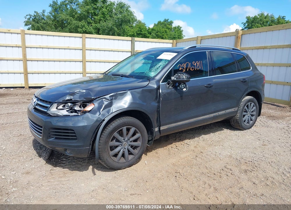 2011 VOLKSWAGEN TOUAREG TDI SPORT VIN: WVGFK9BP3BD004604
