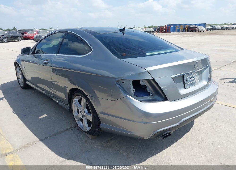 2012 MERCEDES-BENZ C 250 VIN: WDDGJ4HB0CF787127