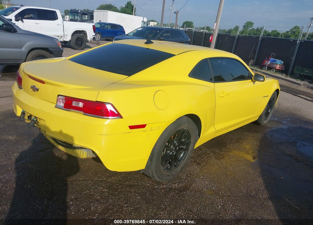 2015 CHEVROLET CAMARO VIN: 2G1FB1E33F9252197
