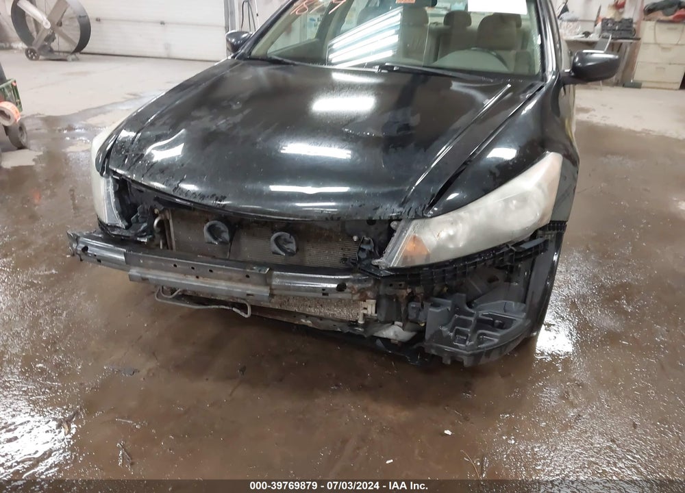 2010 HONDA ACCORD 2.4 EX-L VIN: 1HGCP2F84AA177083