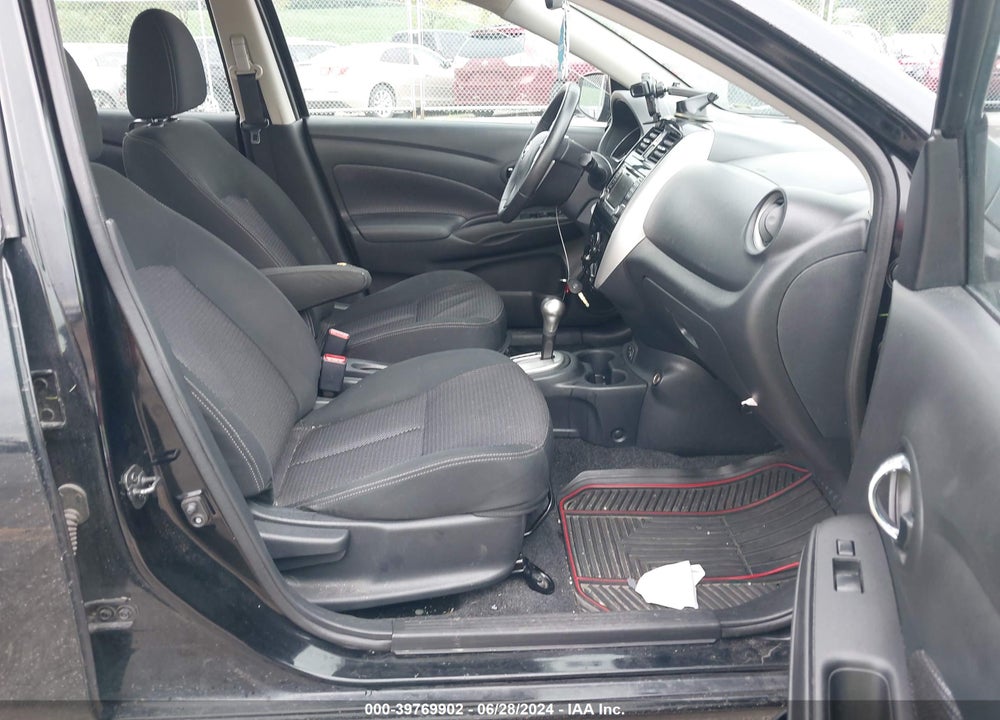 2018 NISSAN VERSA 1.6 SV VIN: 3N1CN7AP8JL828761