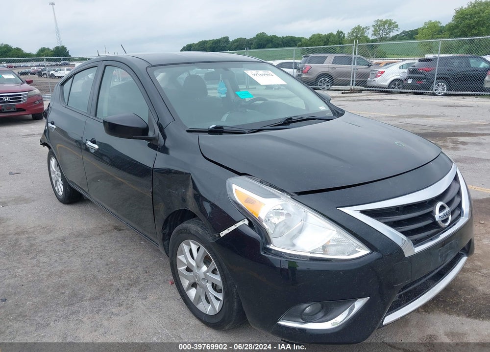2018 NISSAN VERSA 1.6 SV VIN: 3N1CN7AP8JL828761