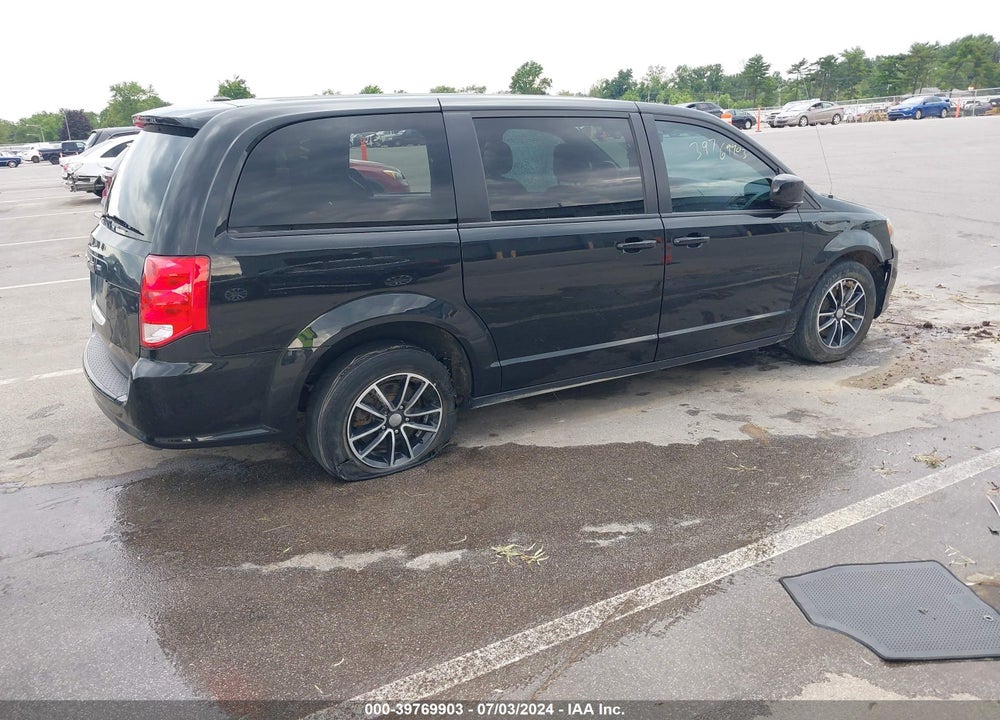 2018 DODGE GRAND CARAVAN SXT VIN: 2C4RDGCG6JR191217