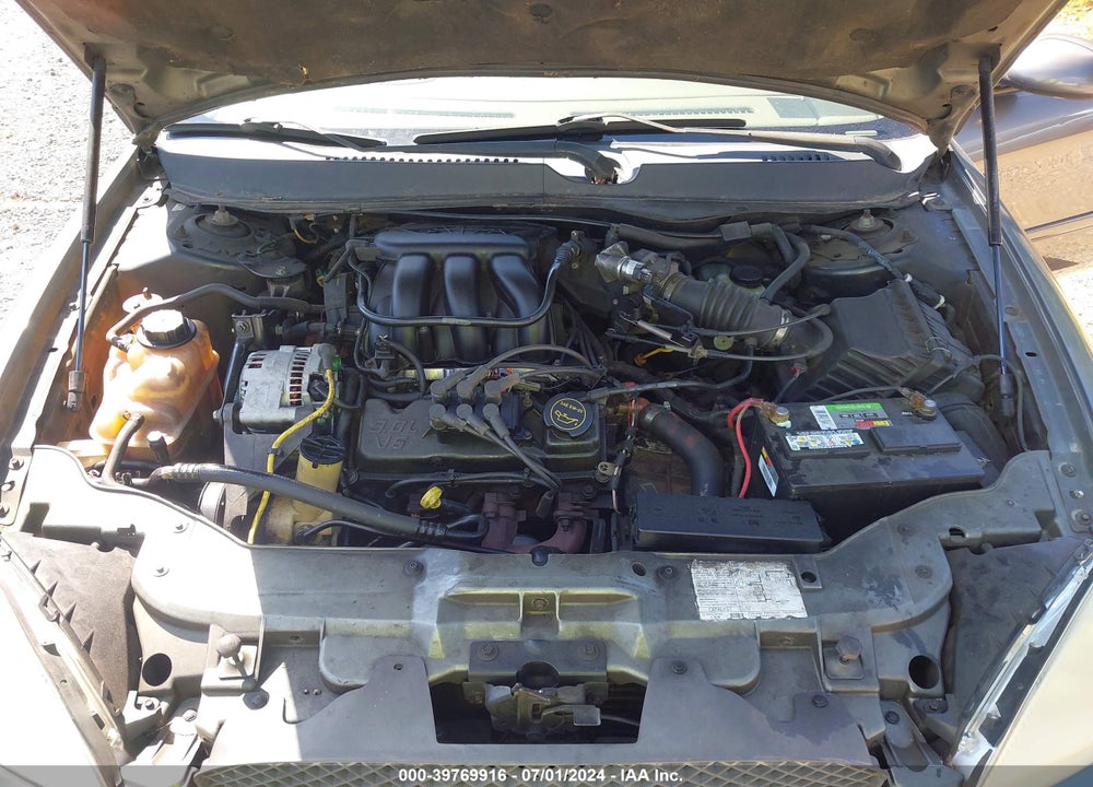 2004 FORD TAURUS SES VIN: 1FAFP55U14G101713