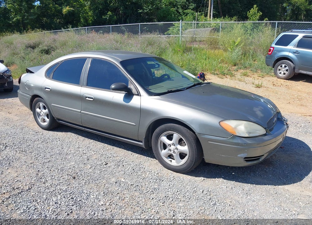 2004 FORD TAURUS SES VIN: 1FAFP55U14G101713