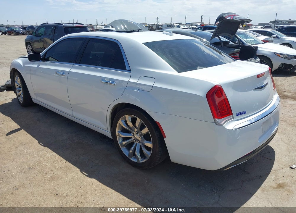 2019 CHRYSLER 300 LIMITED VIN: 2C3CCAEG0KH631446