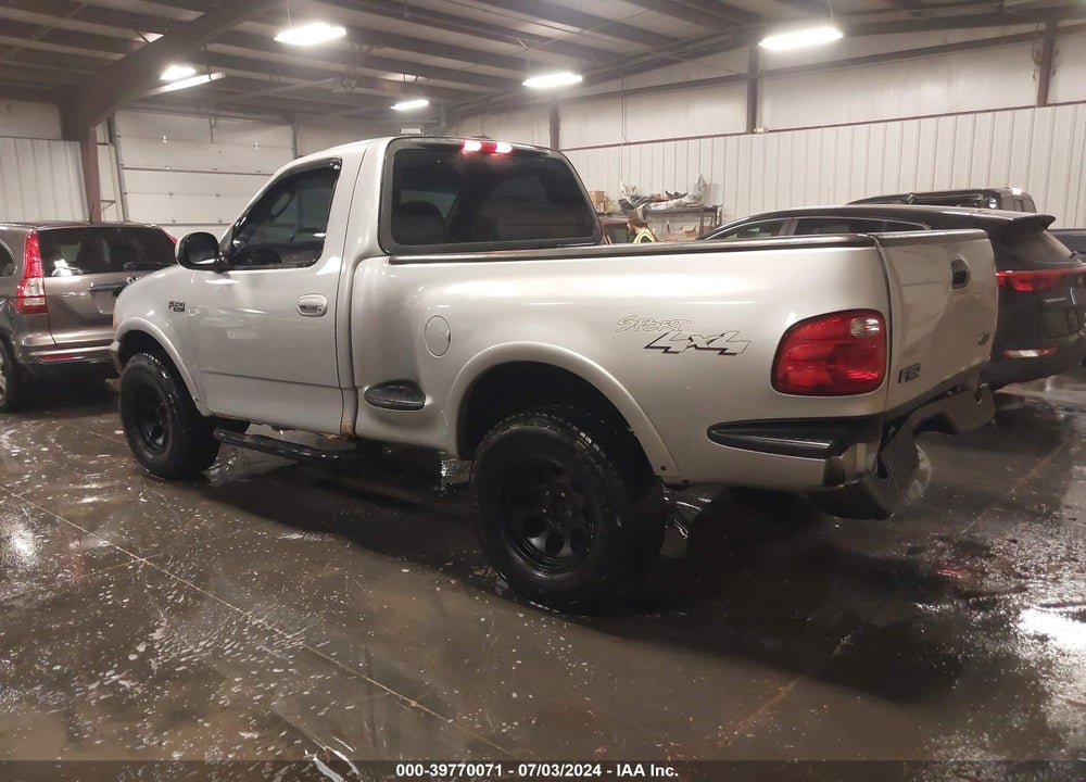 2003 FORD F-150 XL/XLT VIN: 2FTRF08273CA42674