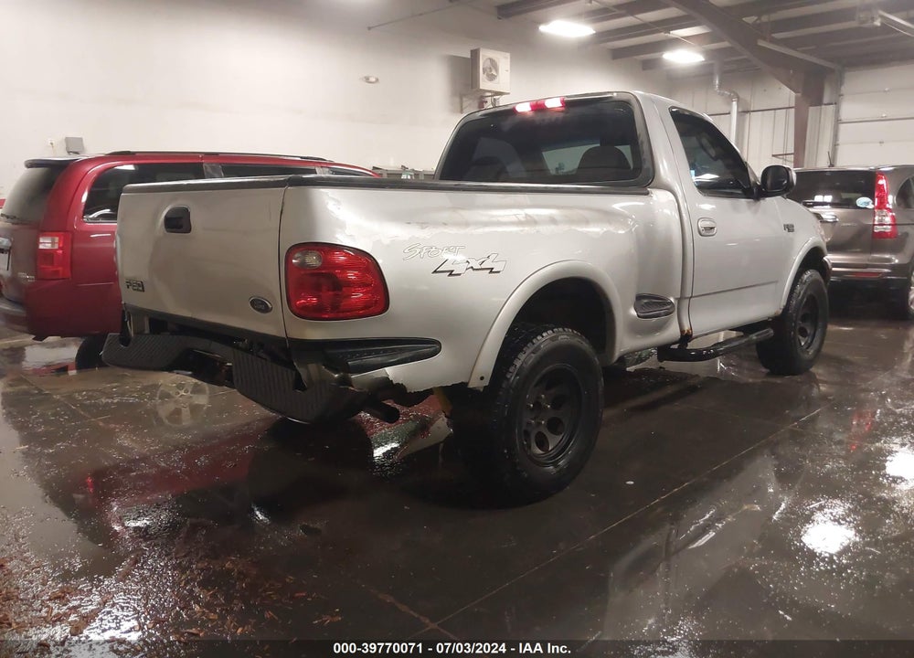 2003 FORD F-150 XL/XLT VIN: 2FTRF08273CA42674