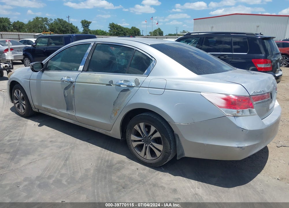 2011 HONDA ACCORD 2.4 LX VIN: 1HGCP2F33BA153220