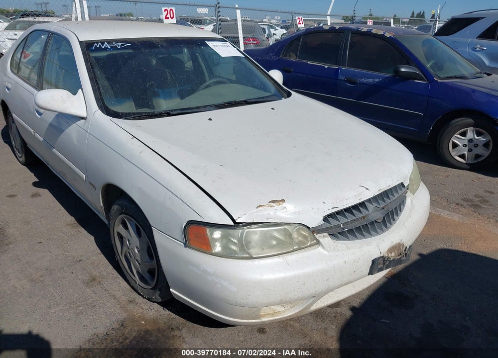 2001 NISSAN ALTIMA GXE VIN: 1N4DL01D81C223578