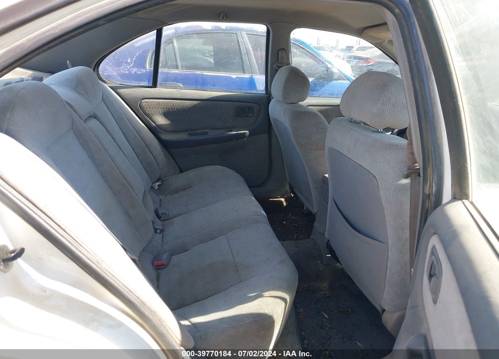 2001 NISSAN ALTIMA GXE VIN: 1N4DL01D81C223578