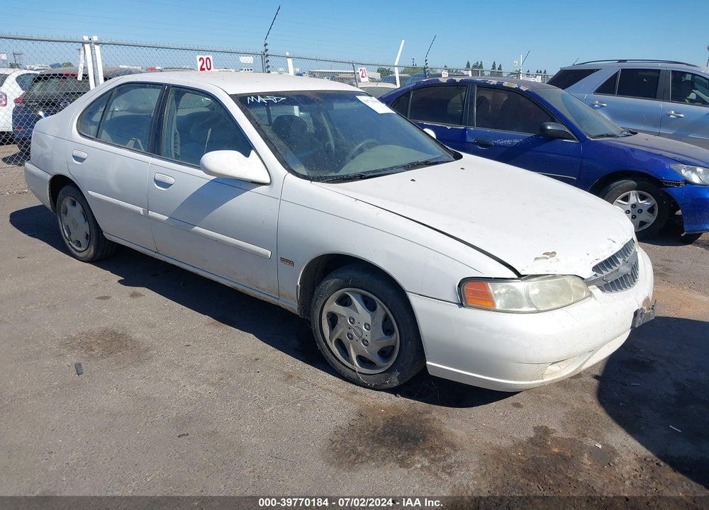 2001 NISSAN ALTIMA GXE VIN: 1N4DL01D81C223578
