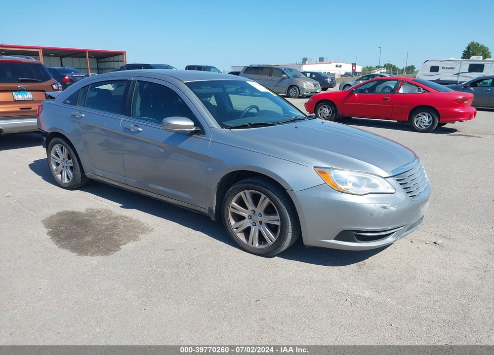 2013 CHRYSLER 200 LX VIN: 1C3CCBAB4DN764320