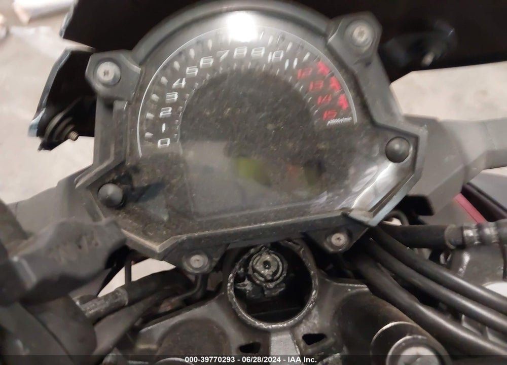 2019 KAWASAKI ER400 D VIN: JKAERKD15KDA49388