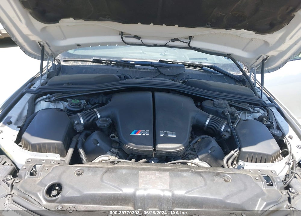 2006 BMW M5 VIN: WBSNB93536B583617