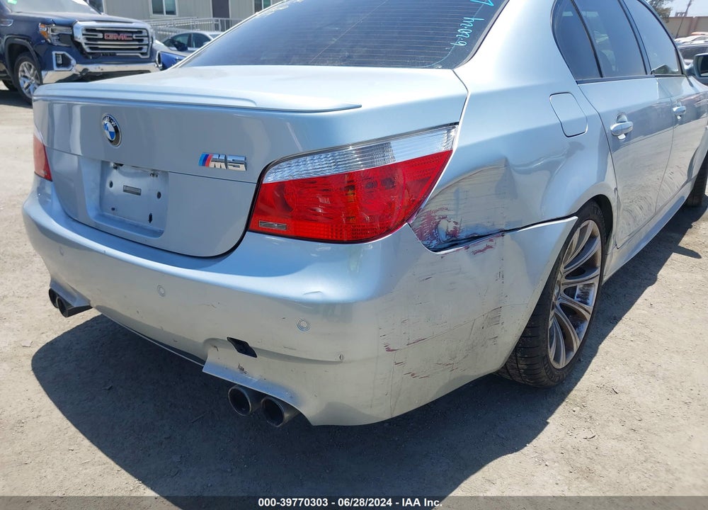 2006 BMW M5 VIN: WBSNB93536B583617