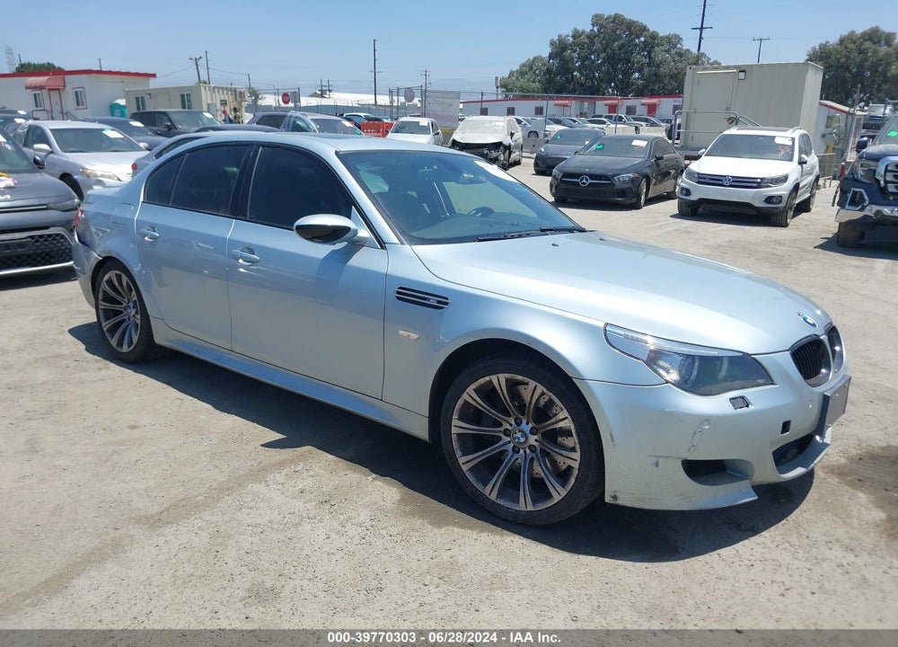 2006 BMW M5 VIN: WBSNB93536B583617