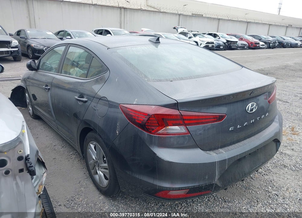 2020 HYUNDAI ELANTRA SEL VIN: 5NPD84LF8LH569526