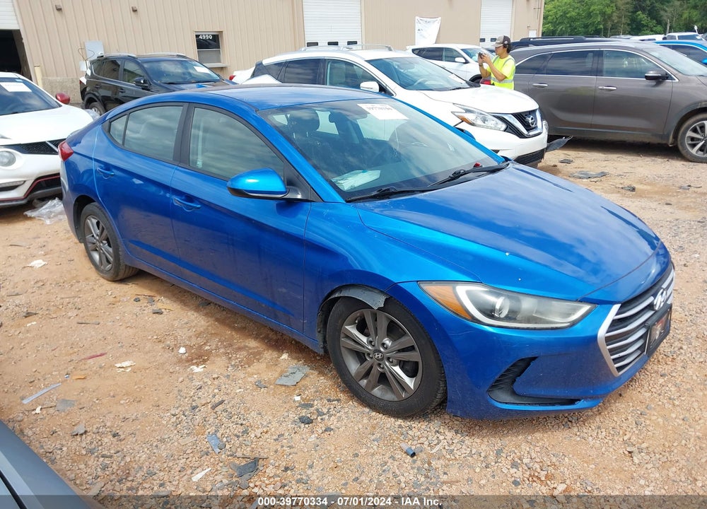 2017 HYUNDAI ELANTRA SE VIN: 5NPD84LF2HH174443
