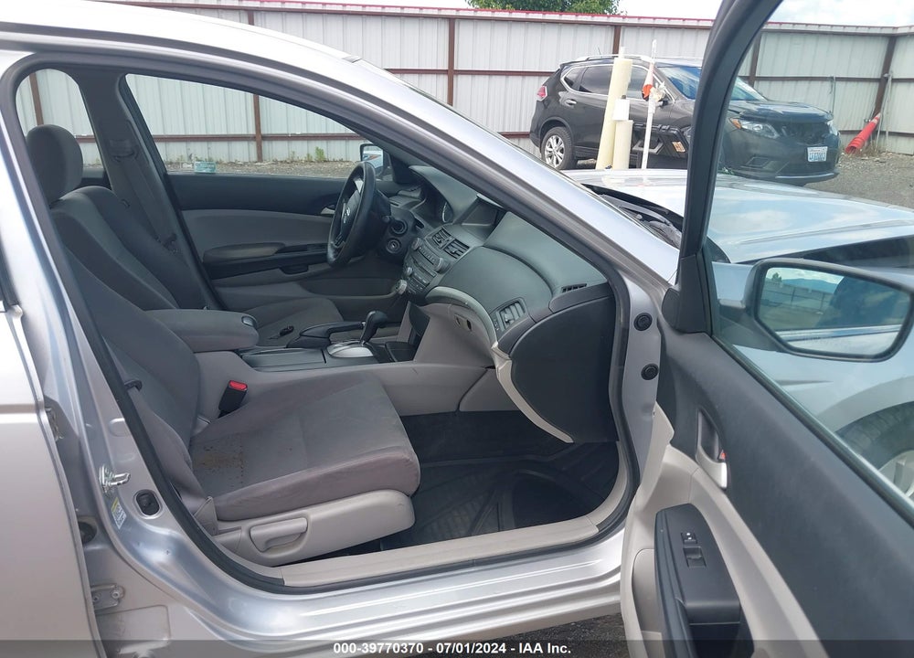 2011 HONDA ACCORD 2.4 LX VIN: 1HGCP2F37BA136954