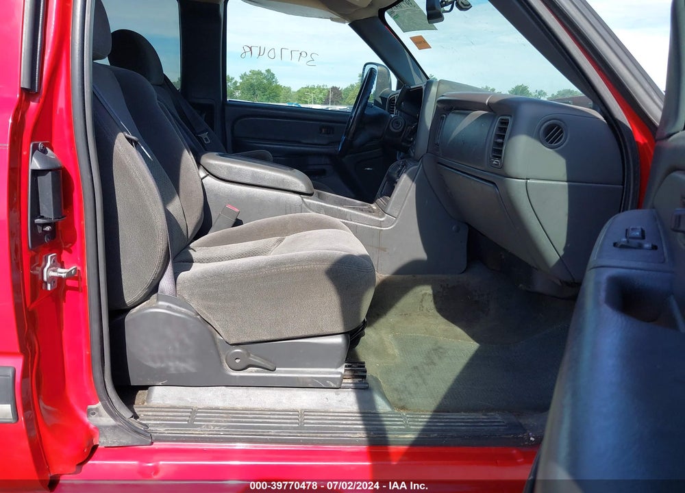 2005 CHEVROLET SILVERADO 2500HD LS VIN: 1GCHK29U45E244176