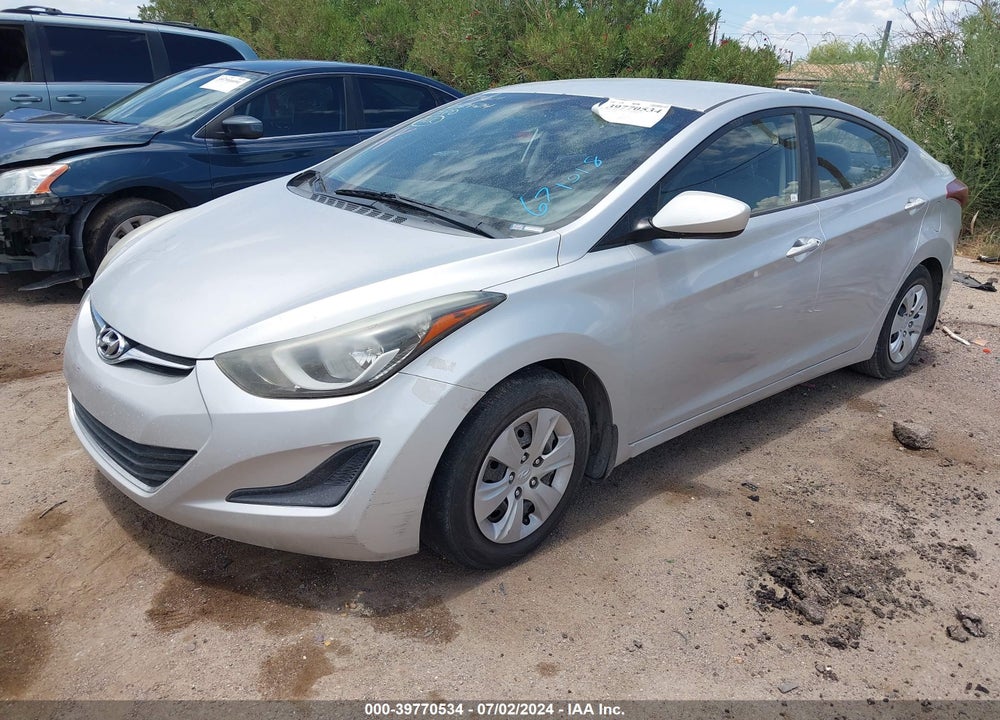2016 HYUNDAI ELANTRA SE VIN: 5NPDH4AE6GH671018