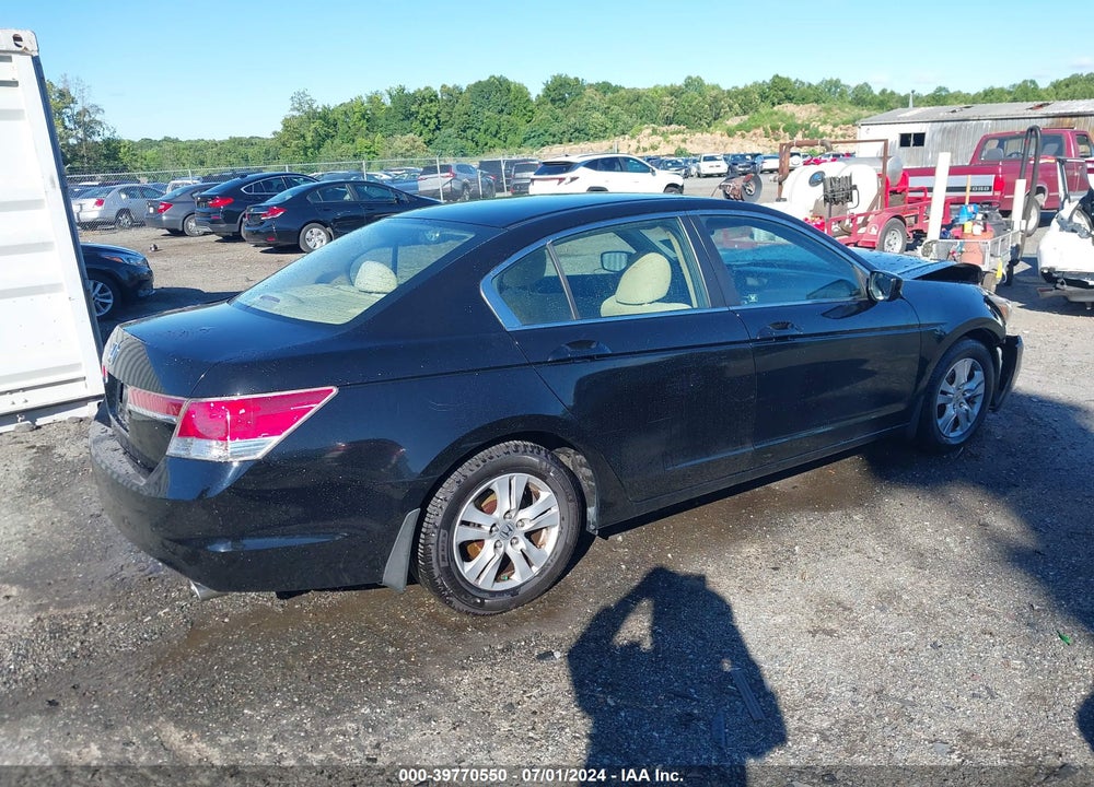 2011 HONDA ACCORD 2.4 LX-P VIN: 1HGCP2F40BA021685