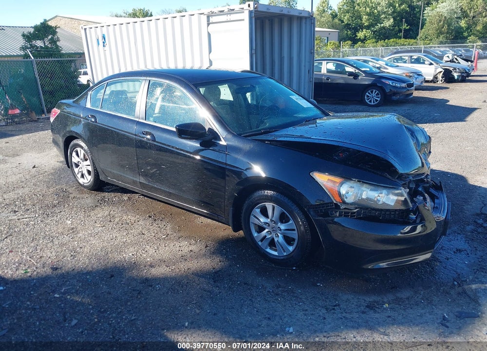 2011 HONDA ACCORD 2.4 LX-P VIN: 1HGCP2F40BA021685