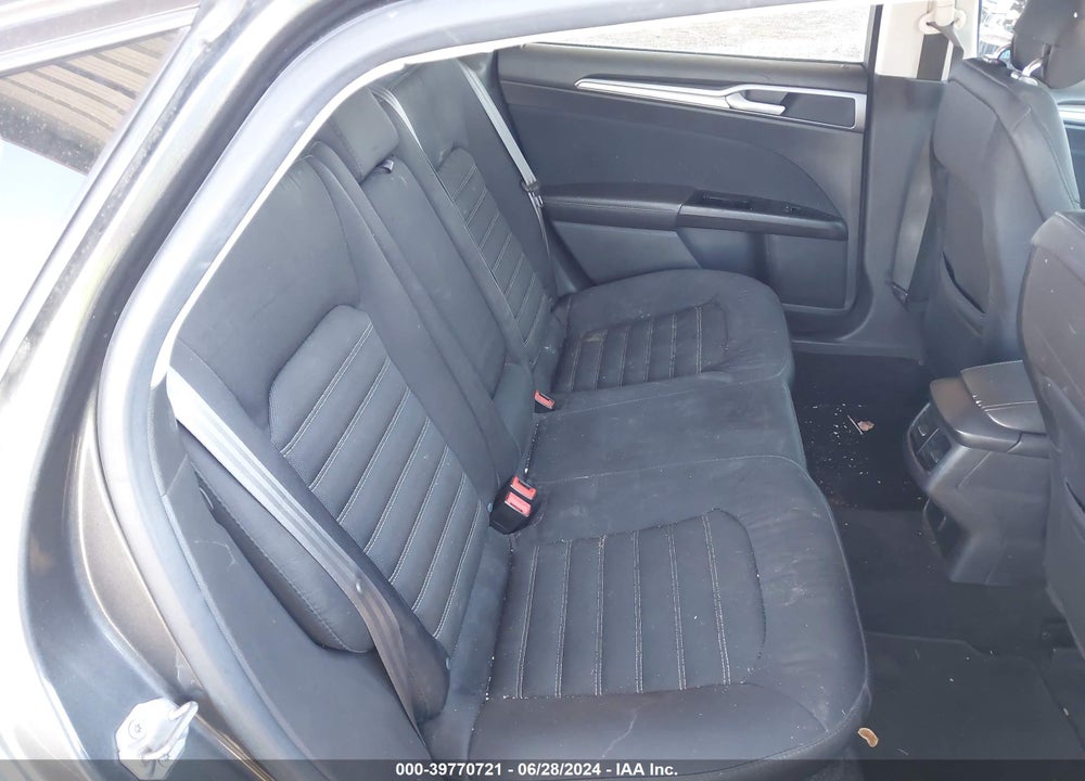2015 FORD FUSION SE VIN: 1FA6P0H72F5103557