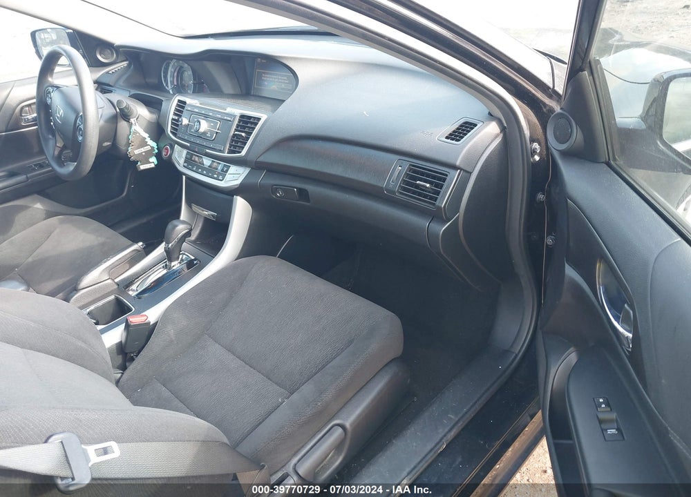 2015 HONDA ACCORD EX VIN: 1HGCR2F78FA207551