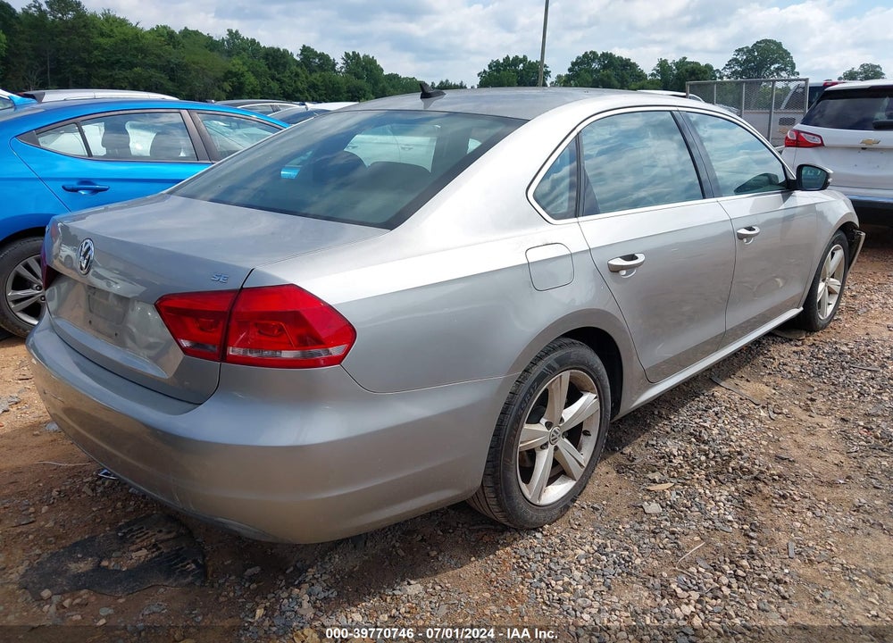 2013 VOLKSWAGEN PASSAT 2.5L SE VIN: 1VWBP7A35DC055051