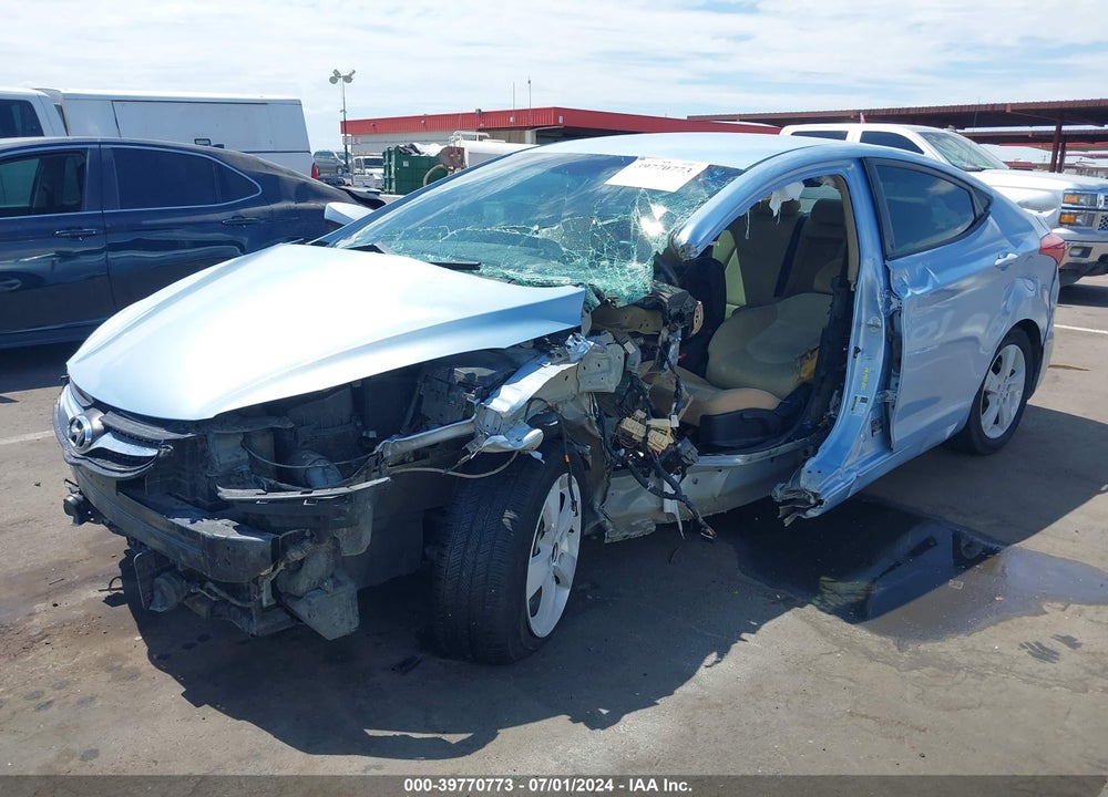 2013 HYUNDAI ELANTRA GLS VIN: KMHDH4AE1DU766695