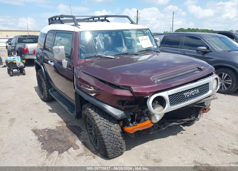 2007 TOYOTA FJ CRUISER VIN: JTEBU11F570032504