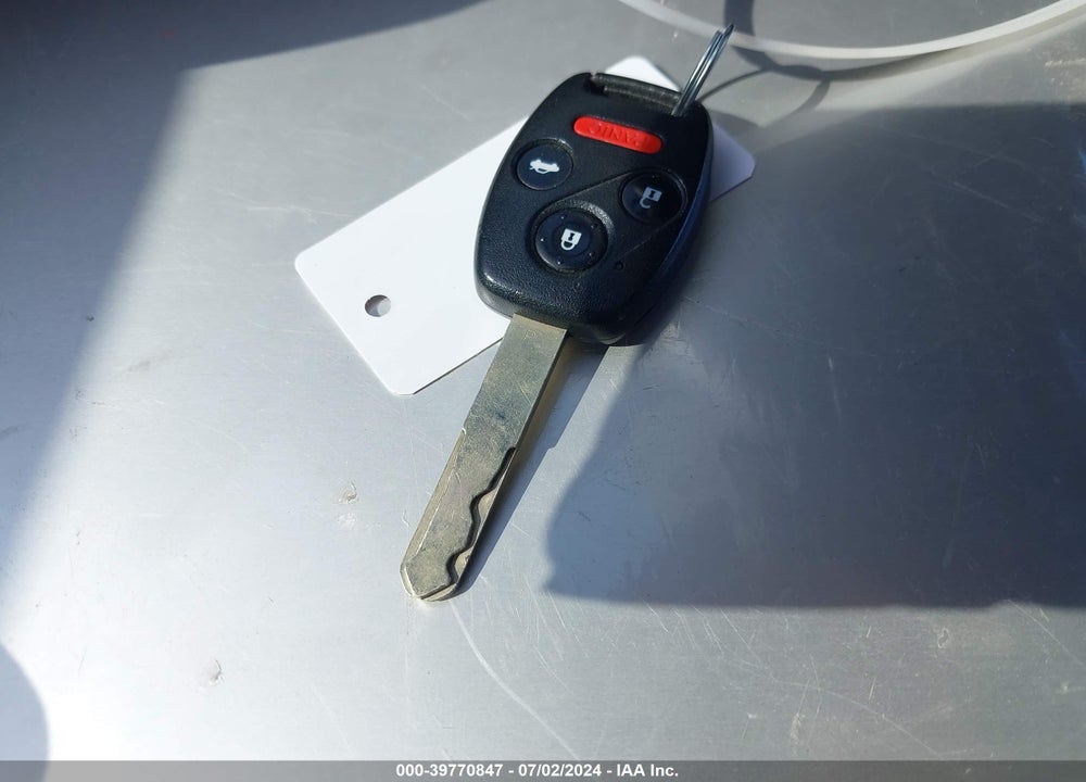 2012 HONDA CIVIC LX VIN: 2HGFB2F5XCH587666