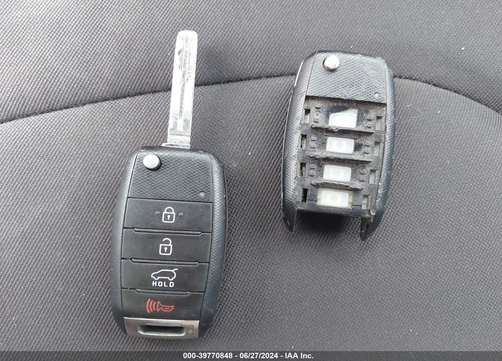 2015 KIA SOUL VIN: KNDJN2A24F7808711
