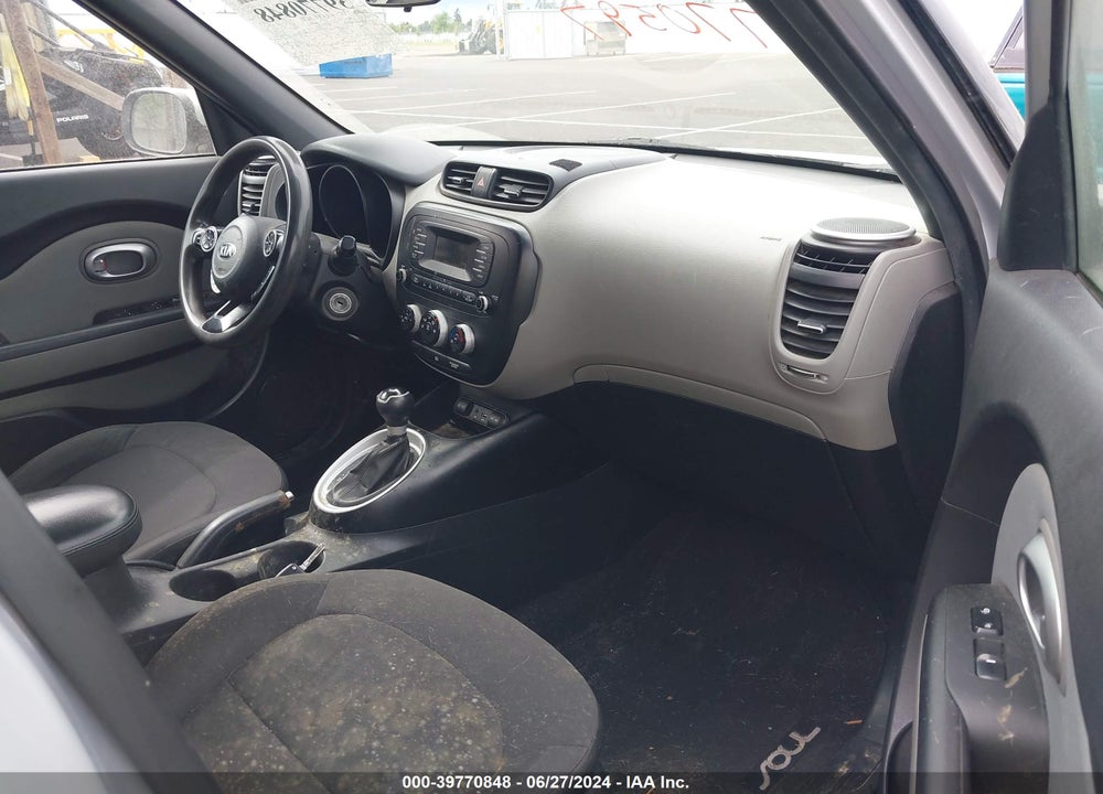 2015 KIA SOUL VIN: KNDJN2A24F7808711