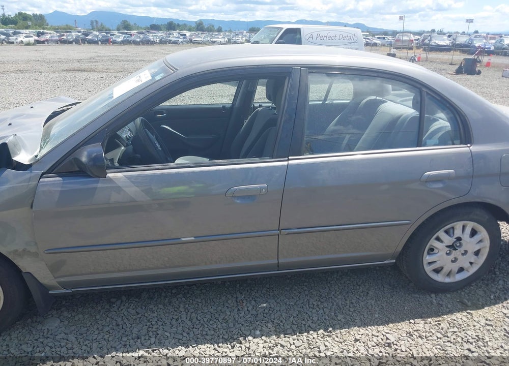 2005 HONDA CIVIC LX VIN: 2HGES16555H562683