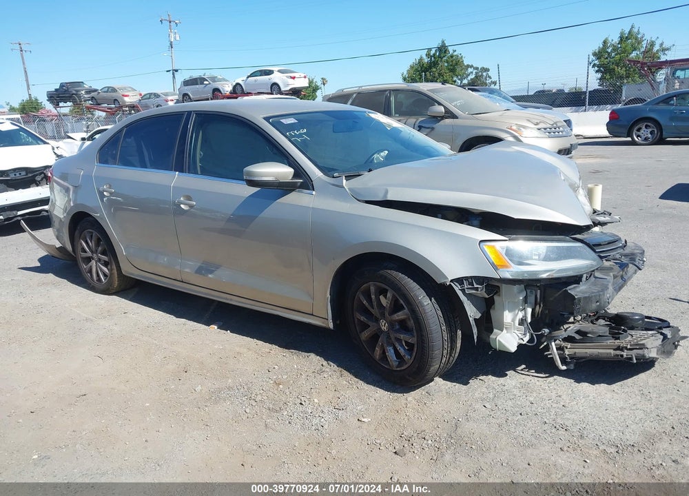 2013 VOLKSWAGEN JETTA 2.5L SE VIN: 3VWDP7AJ2DM302967