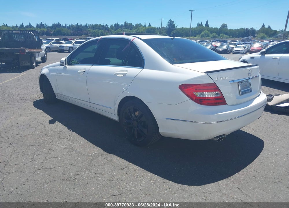 2014 MERCEDES-BENZ C 300 LUXURY 4MATIC/SPORT 4MATIC VIN: WDDGF8AB1EA948488